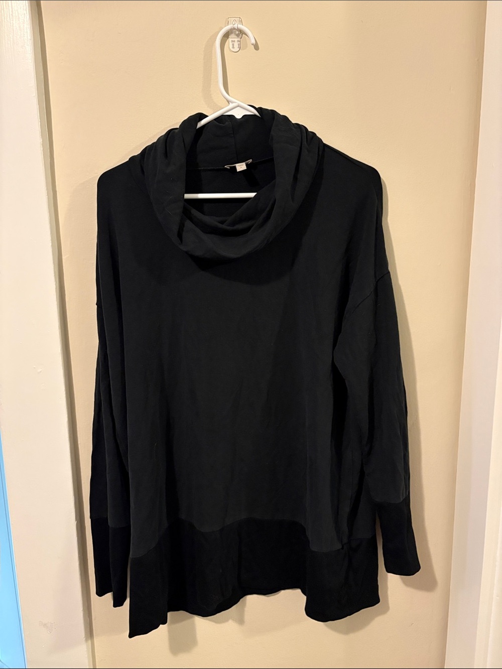 Garnet Hill Women's Black Cowl Neck Sweater